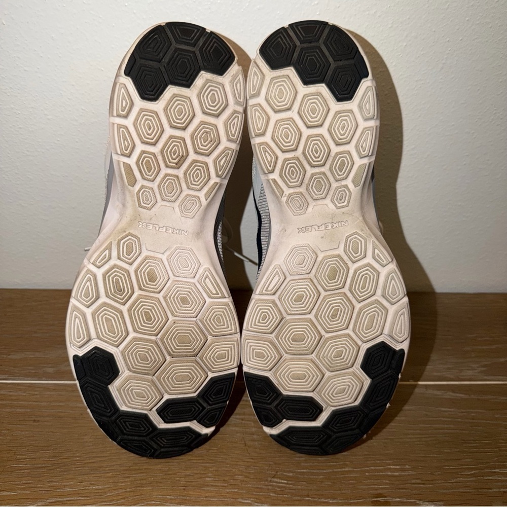 Women’s Nike Training flex Tr6 Running shoes - Picture 5 of 5